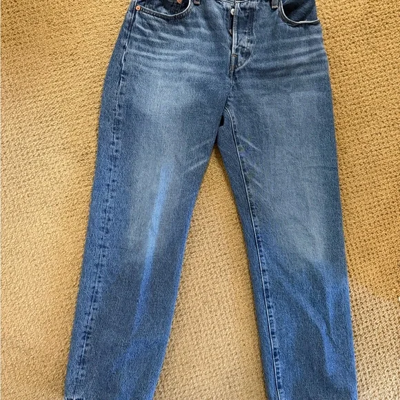 Levi's Women's Classic Blue Boot Cut Jeans - Picture 2 of 8